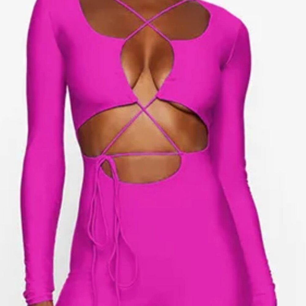 1318. NWT SKIMS Lace Up Catsuit